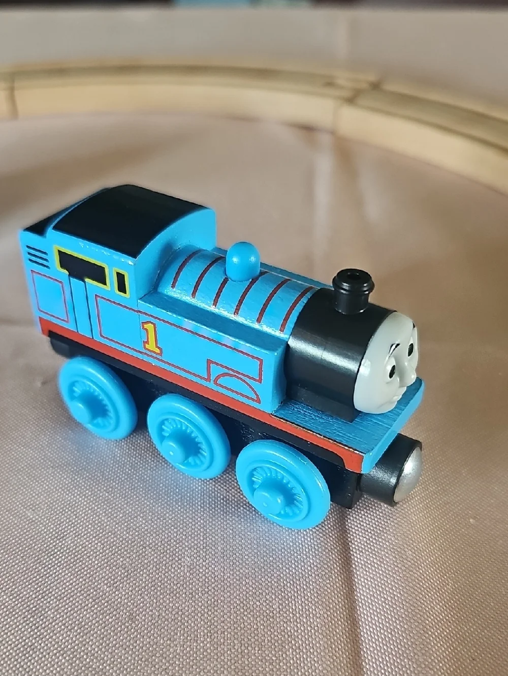 Thomas & Friends Thomas the Train, Baggage Car and Wooden Railway Track Bundle